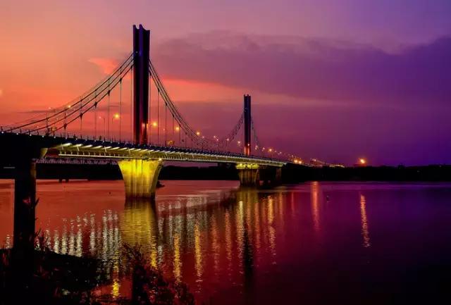 我叫南昌,这是我的最新简历,请多关照!