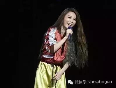 女明星争相自称老公，但她们不懂真正让我们想弯的女人什么样