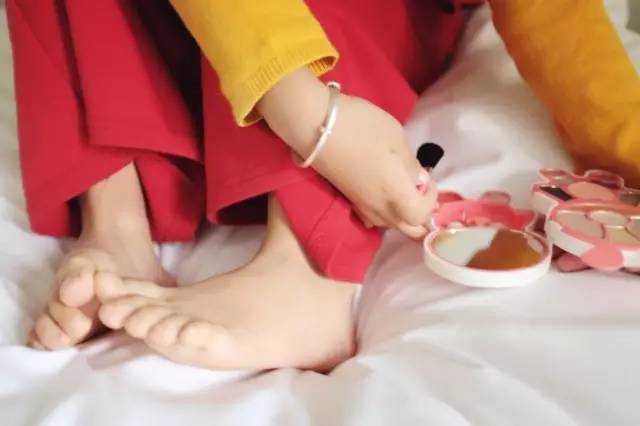 姐妹亲子装怎么拍,亲子装的闺蜜照