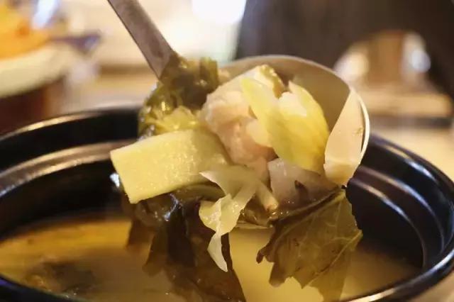 泉州海鲜界的新宠在怒吼!这条有故事的神秘鱼,带你一秒穿越侏罗