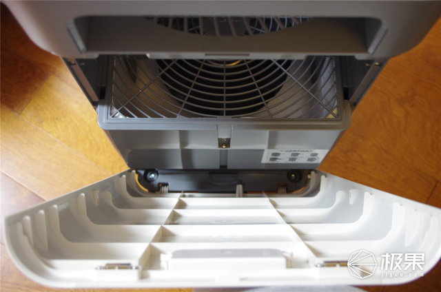 除尘祛霾实力派，352空气净化器X80C体验