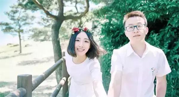 再见吧影楼风!豆瓣女神扛着相机在济州岛自拍清新婚纱照丨梦婚礼