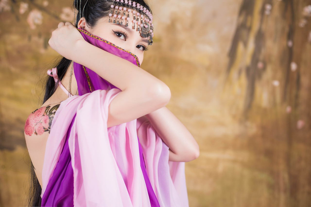 小说一声嘶吼,小说一声吼的故事情节