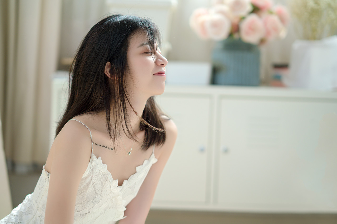 小说：我的小姐妹居然是个老妖怪！