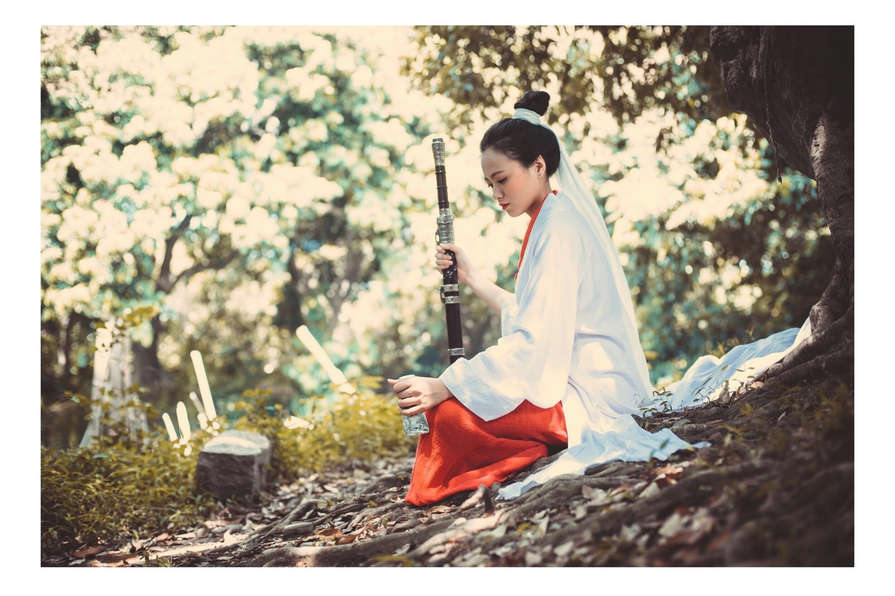 小说：成名高手台上挑衅，他冷笑：既然你这么想下地狱，送你一程