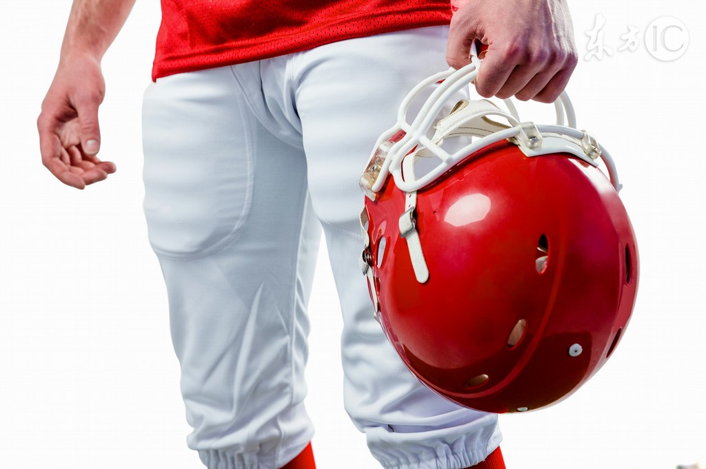 小说：三位新援让萨内蒂如同看到昔日队友，发布会现场*药火**味十足