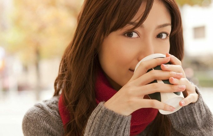 小说：特工之王意外陨落，重生成平凡小伙，想恢复战力却得靠朋友