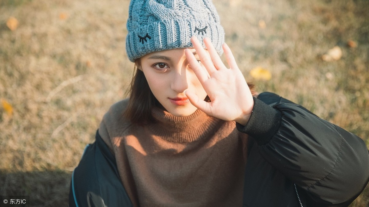 小宝把鸡蛋打碎,小宝把鸡蛋给打碎