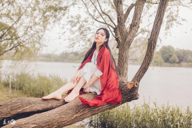 小说：奇丑女主会治马上风，被没有结婚的同僚们耻笑