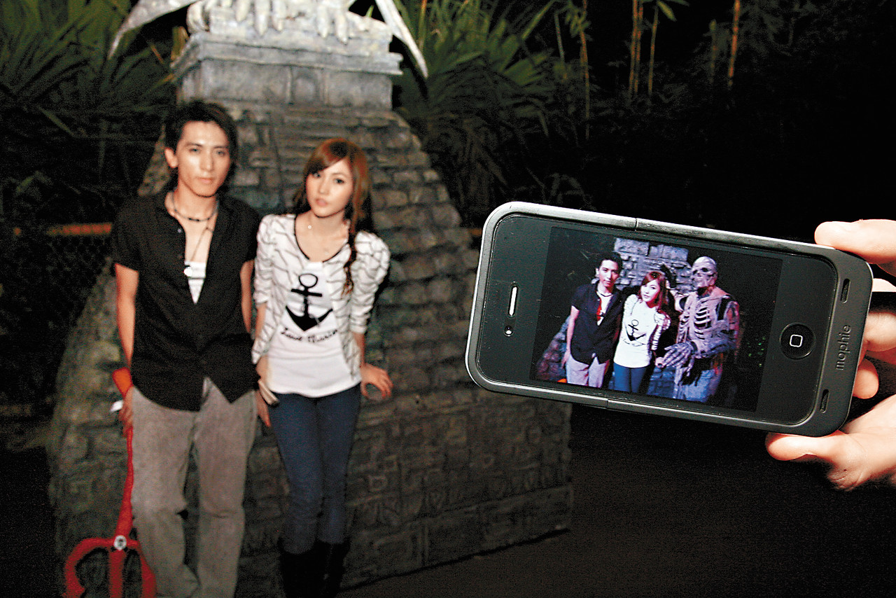 小说:降妖宗门解散,林玄的母亲竟然神秘失踪,诡异村落之旅开启