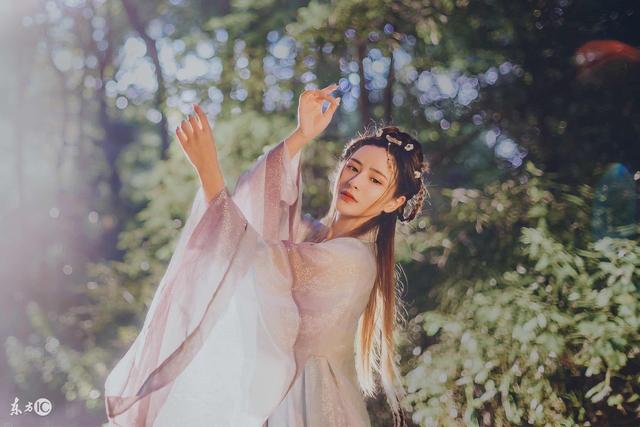 小说：这批粮种谁也不能动，谁敢伸手，朕诛他九族！