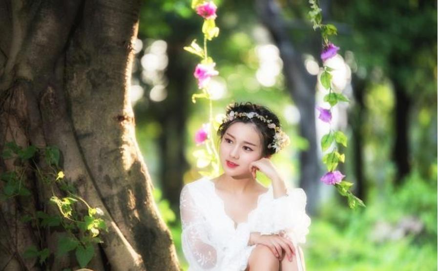 灏忚閲岀殑闃村奖,灏忚涓富瑙掔殑绔ュ勾闃村奖