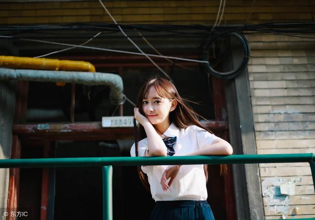 花了800块钱买了一只狗,花了800多买土狗