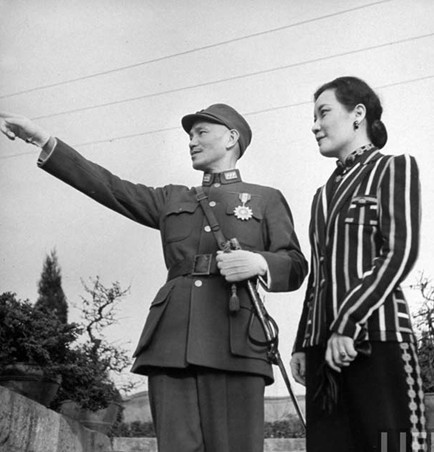 蒋介石对庐山情有独钟，毛主席：蒋介石回归，庐山可为其养老之地