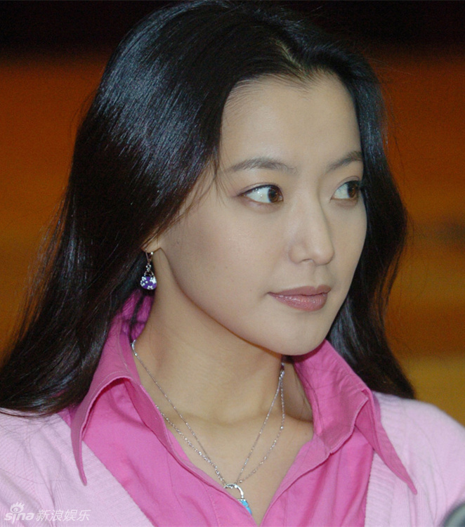 韩国女明星金喜善抖音,韩国女星金喜善