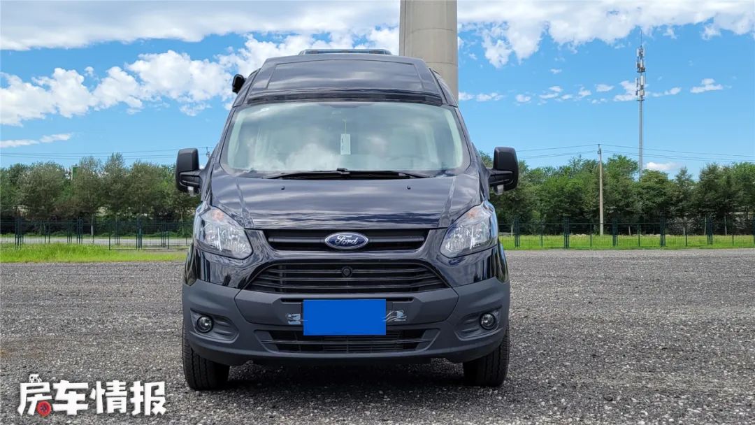 2022款江铃福特新世代全顺b型房车,福特全顺2023款瑞弗r500b型房车