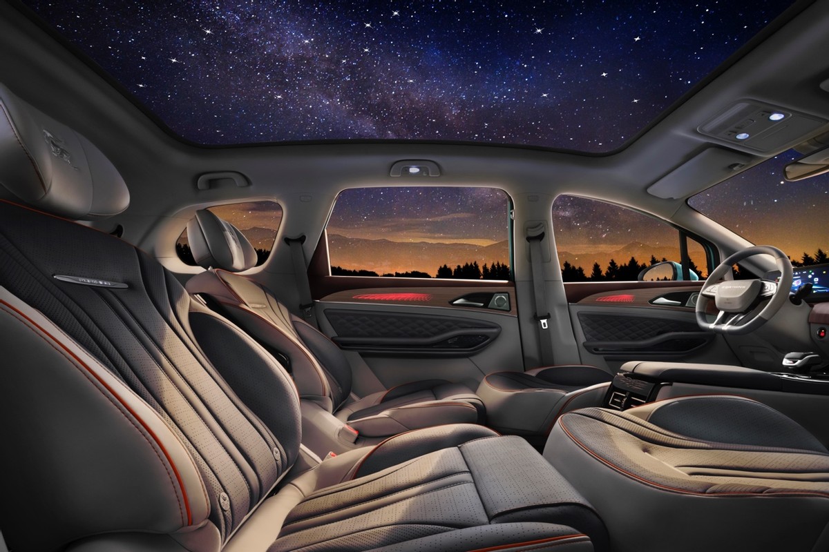 整体表现能否匹配游艇这个高调的名字？我们试完给你答案