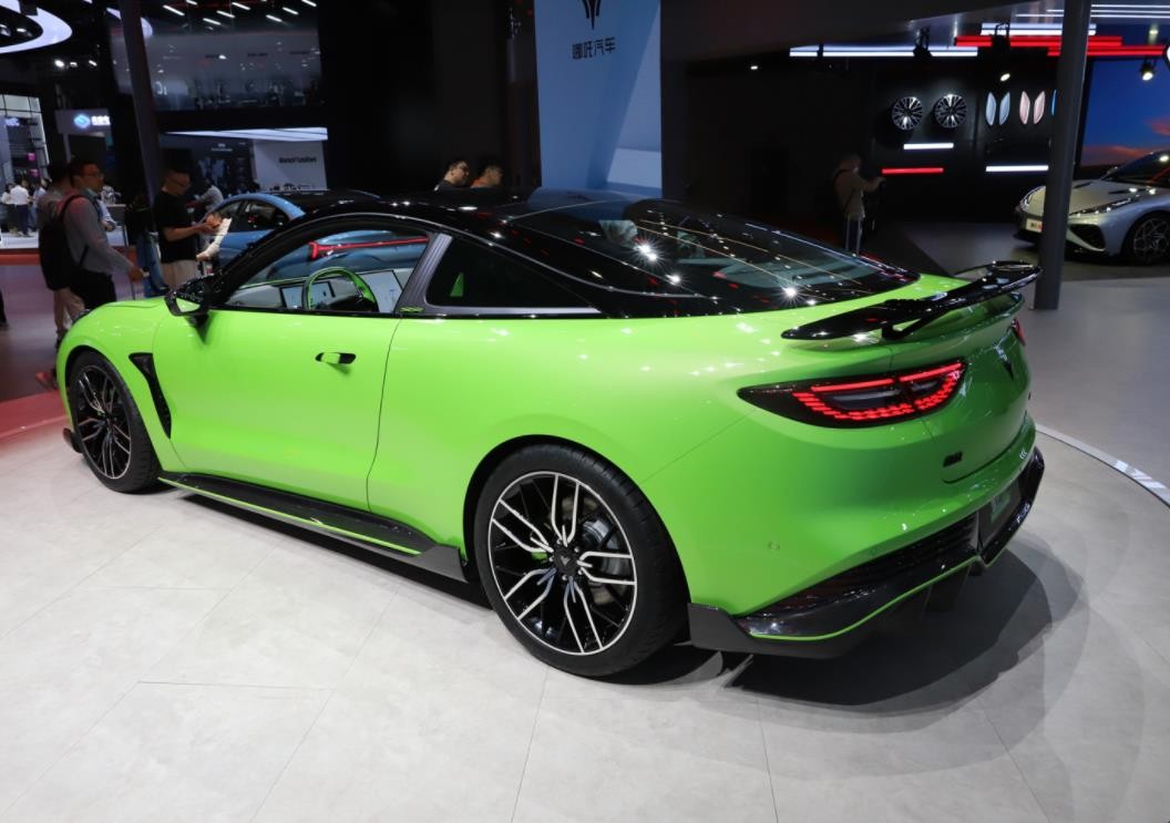 哪吒gt高性能,哪吒gt双电机四驱版扭矩