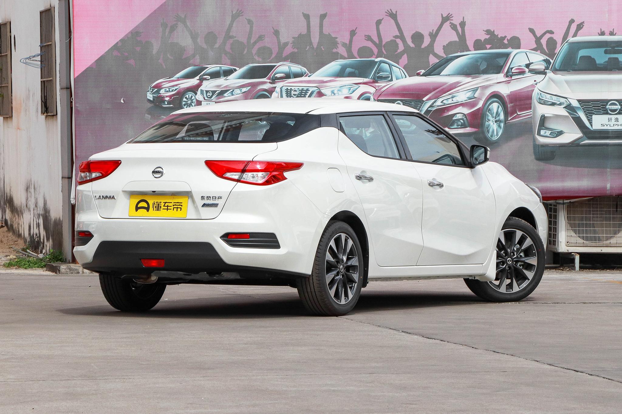 日产蓝鸟cvt炫酷版落地价,蓝鸟智联cvt