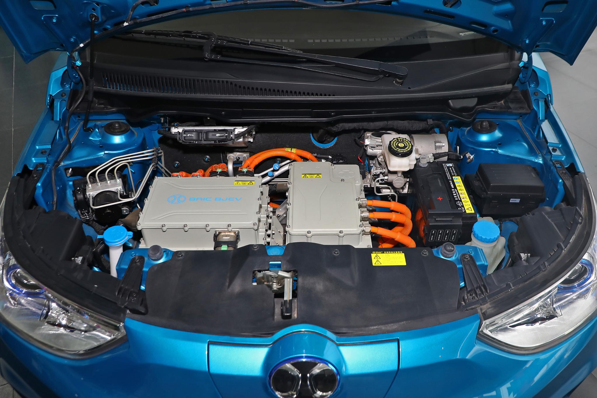 北汽新能源ec180续航100公里,北汽新能源ec162km真实续航里程