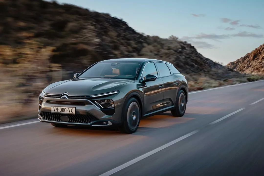 标致408x六月份销量,东风标致408x白色