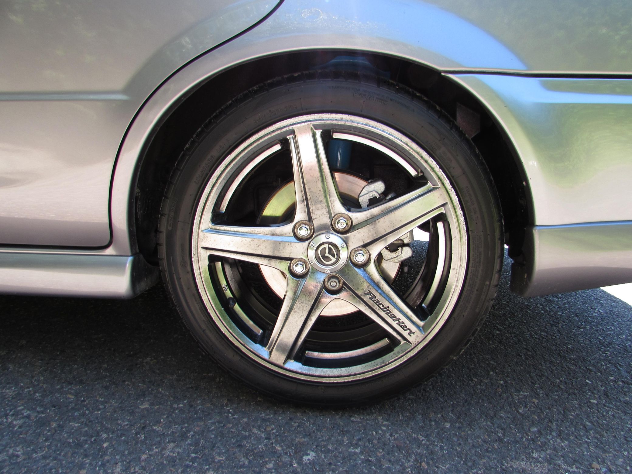 第6代马自达323,六代马自达323