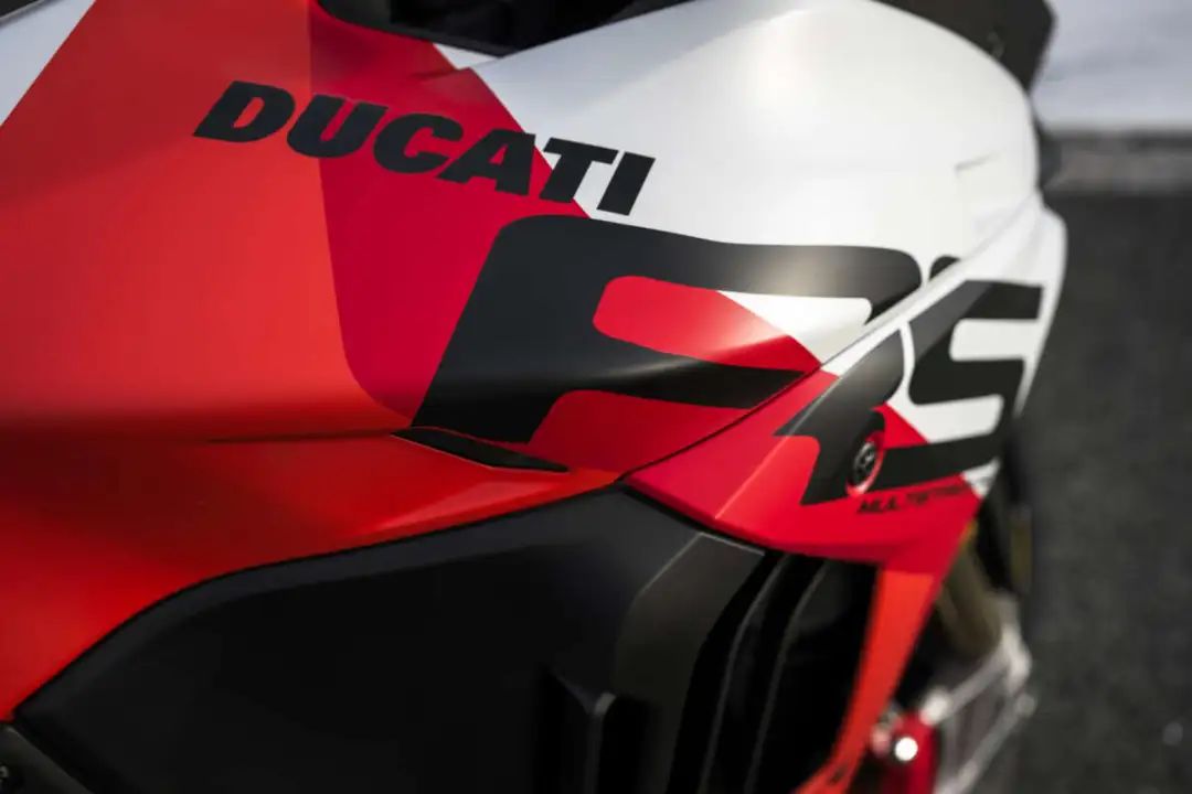 杜卡迪mtsv4最新报价,杜卡迪新款mtsv4srs2024