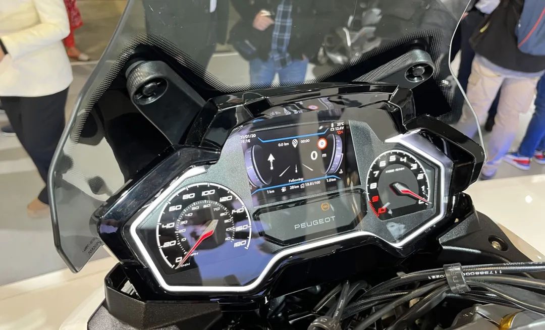 标致xp400最新信息,标致400adv米兰展