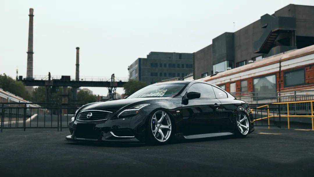 英菲尼迪g37敞篷改新款,英菲尼迪g37敞篷版改色