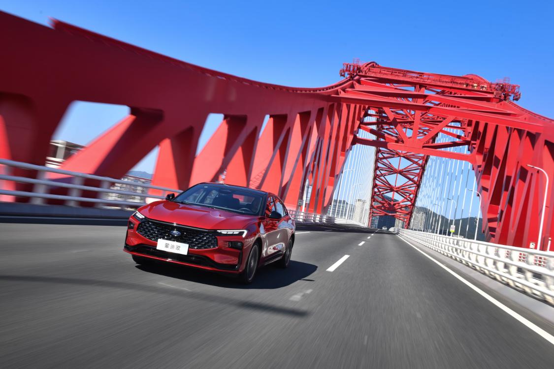 蒙迪欧1.5t和雅阁1.5t百公里加速,b级车蒙迪欧和凯美瑞选谁