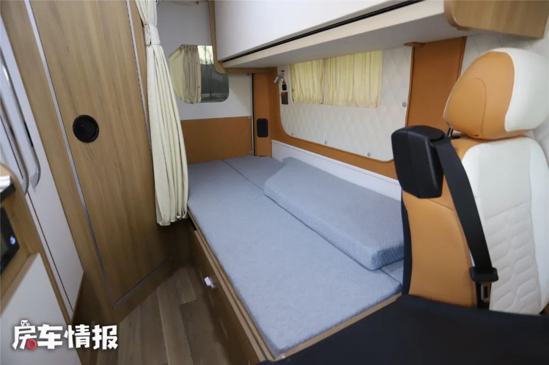 高顶大通v90房车,v90大通房车价格4座