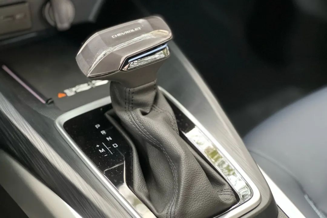 科鲁兹和国产车哪个好,二代科鲁兹1.5评测