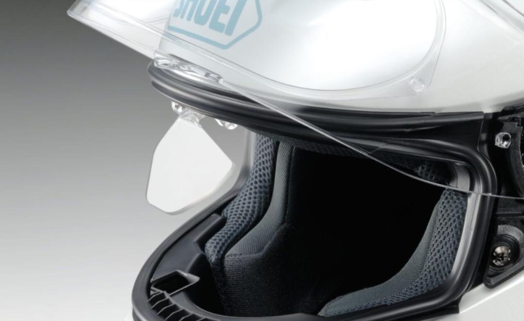 SHOEI首款智能头盔OPTICSON开卖，集成HUD抬头显示器