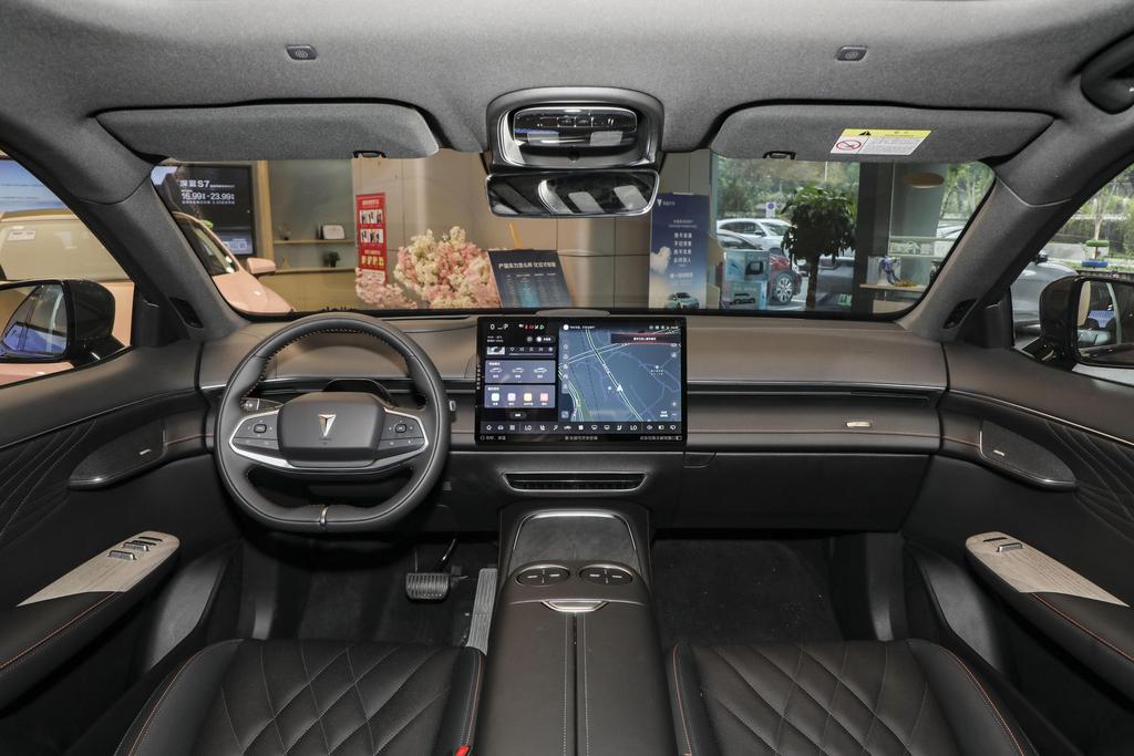 长安suv深蓝s7多少钱,长安深蓝s7优点和缺点