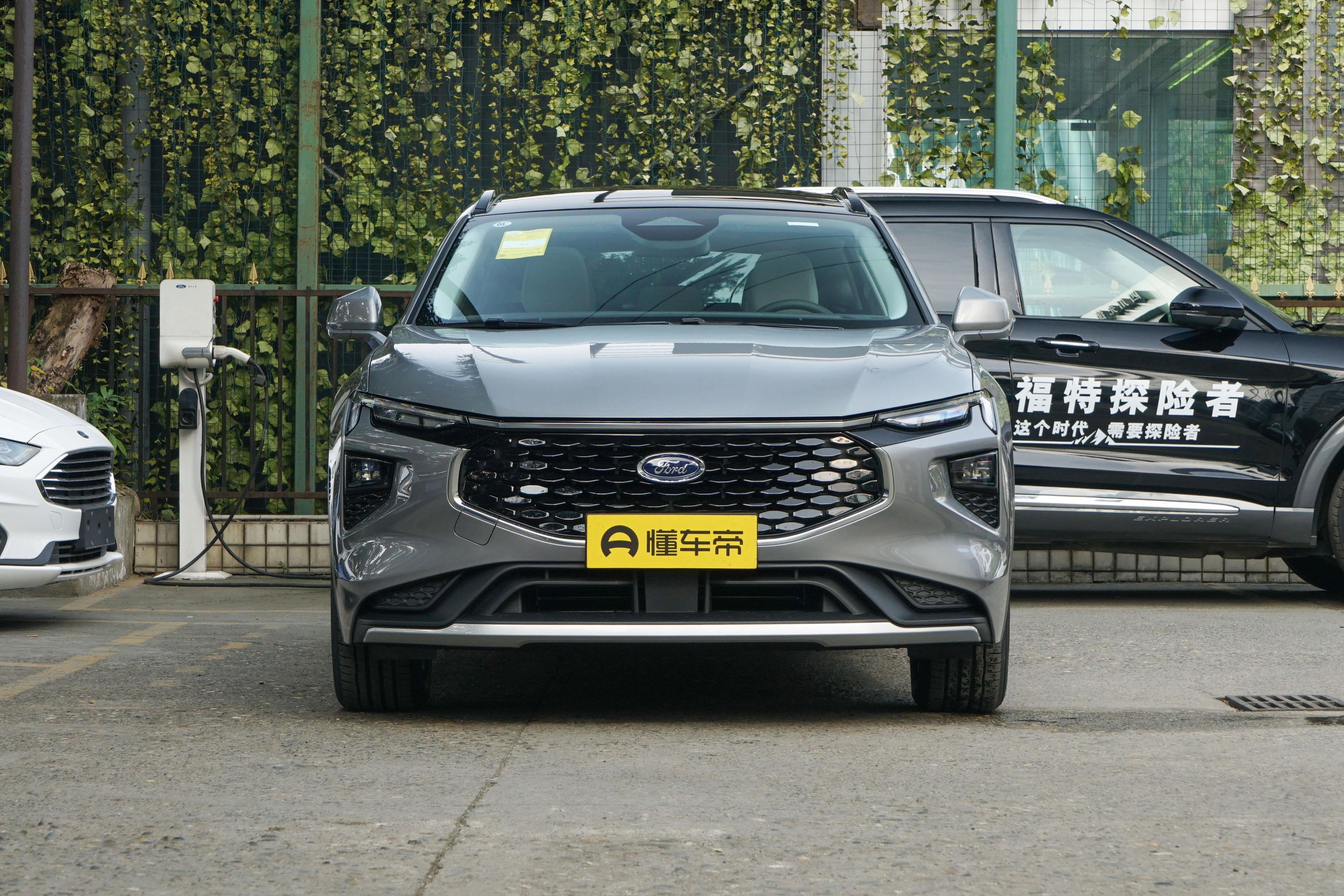 福特evos首发限量版和st-line区别,福特evosecoboost245st-line