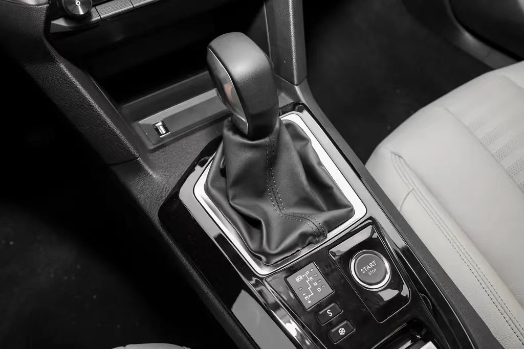 标致新40810.57落地,10.57万元起东风标致新408预售