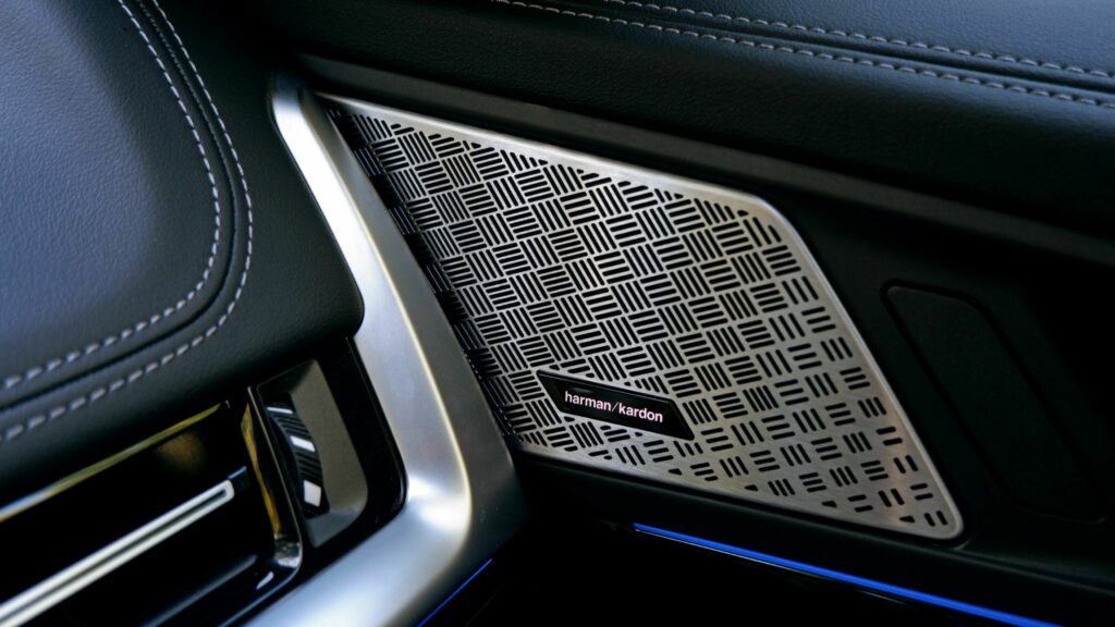 宝马x12018款sdrive20li领先型,宝马x11.5t和2.0t哪款更实用