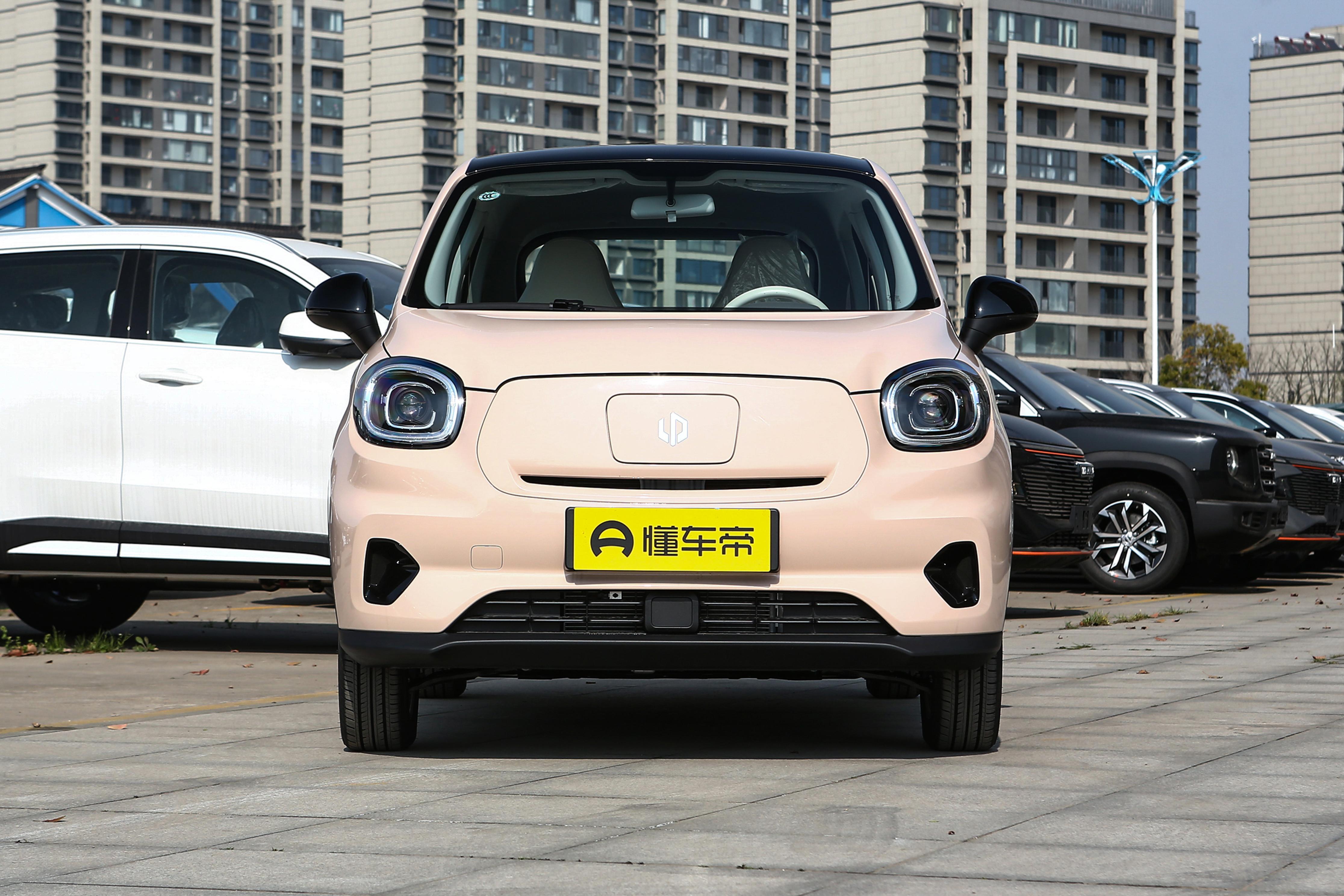 推荐一款适合女生开的高颜值轿车,女士安全性能高的车推荐