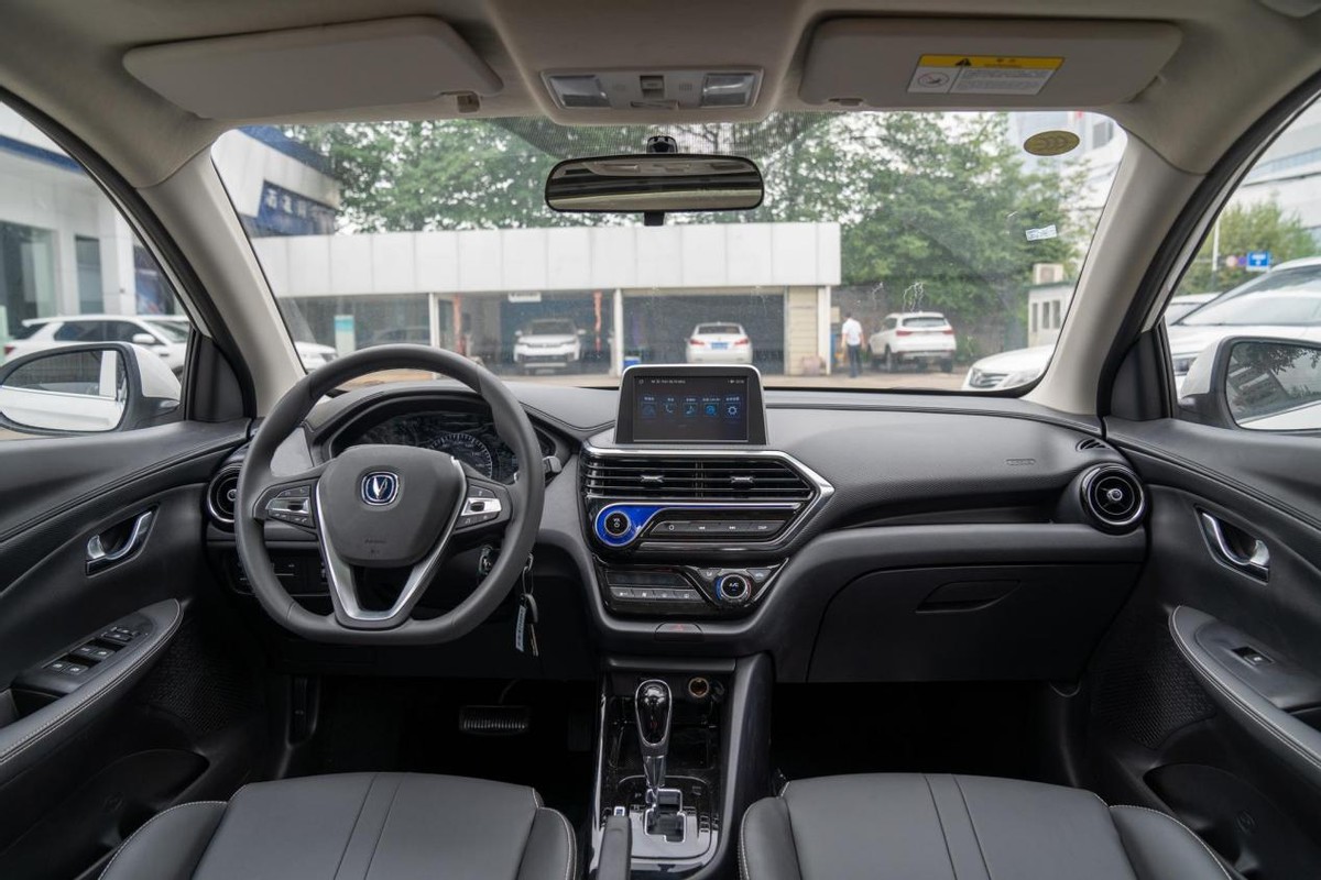 长安悦翔多大排量的,长安悦翔是款什么车