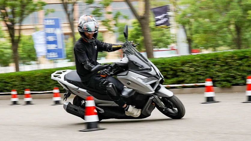 无极sr150gttcs版t-box怎么使用,新款无极sr150gt试驾