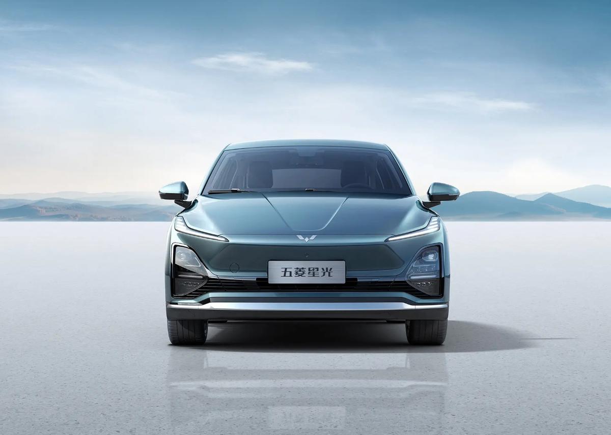 五菱星光ev15万,五菱汽车星光ev首付5万