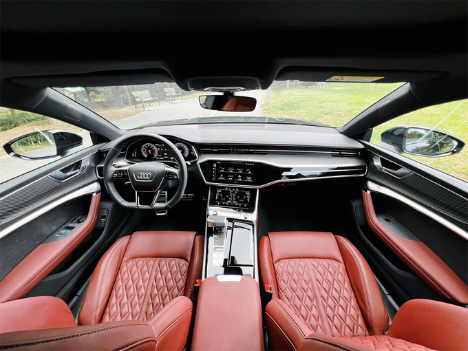 全新奥迪a7l尊享试驾之旅,新款奥迪a7l入门版试驾