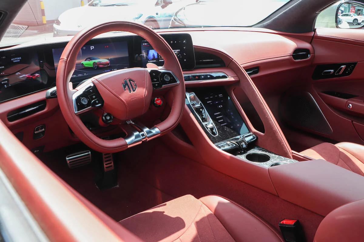 mgcyberster红篷版详细介绍,mgcyberster到店