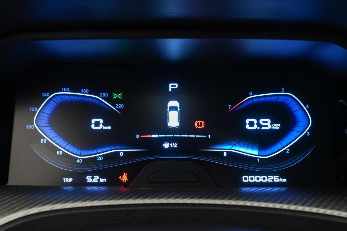 闆搧榫檆3-xr鏁翠綋浠嬬粛,鏂伴洩閾侀緳c3-xr鍊煎緱涔板悧