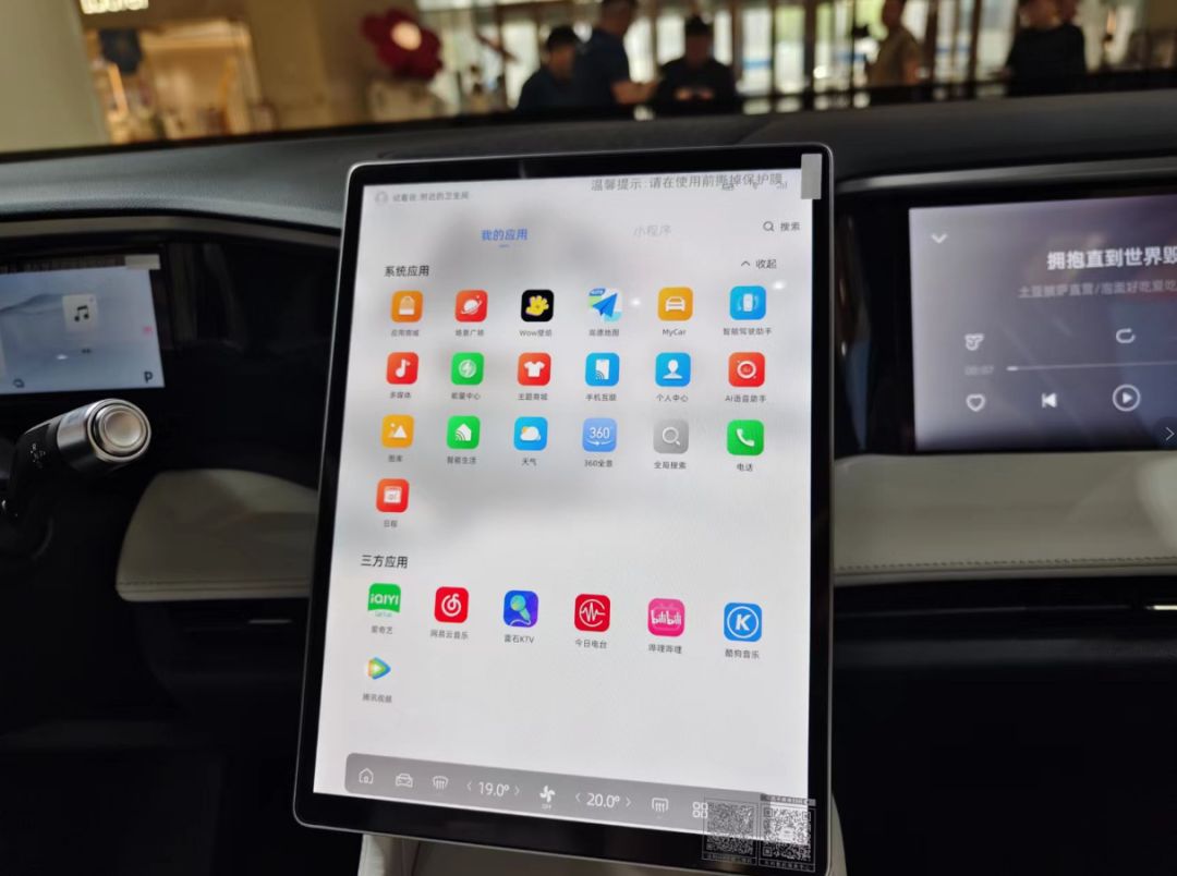 三款车型简单对比吉利银河l7,吉利新能源银河l7正式量产