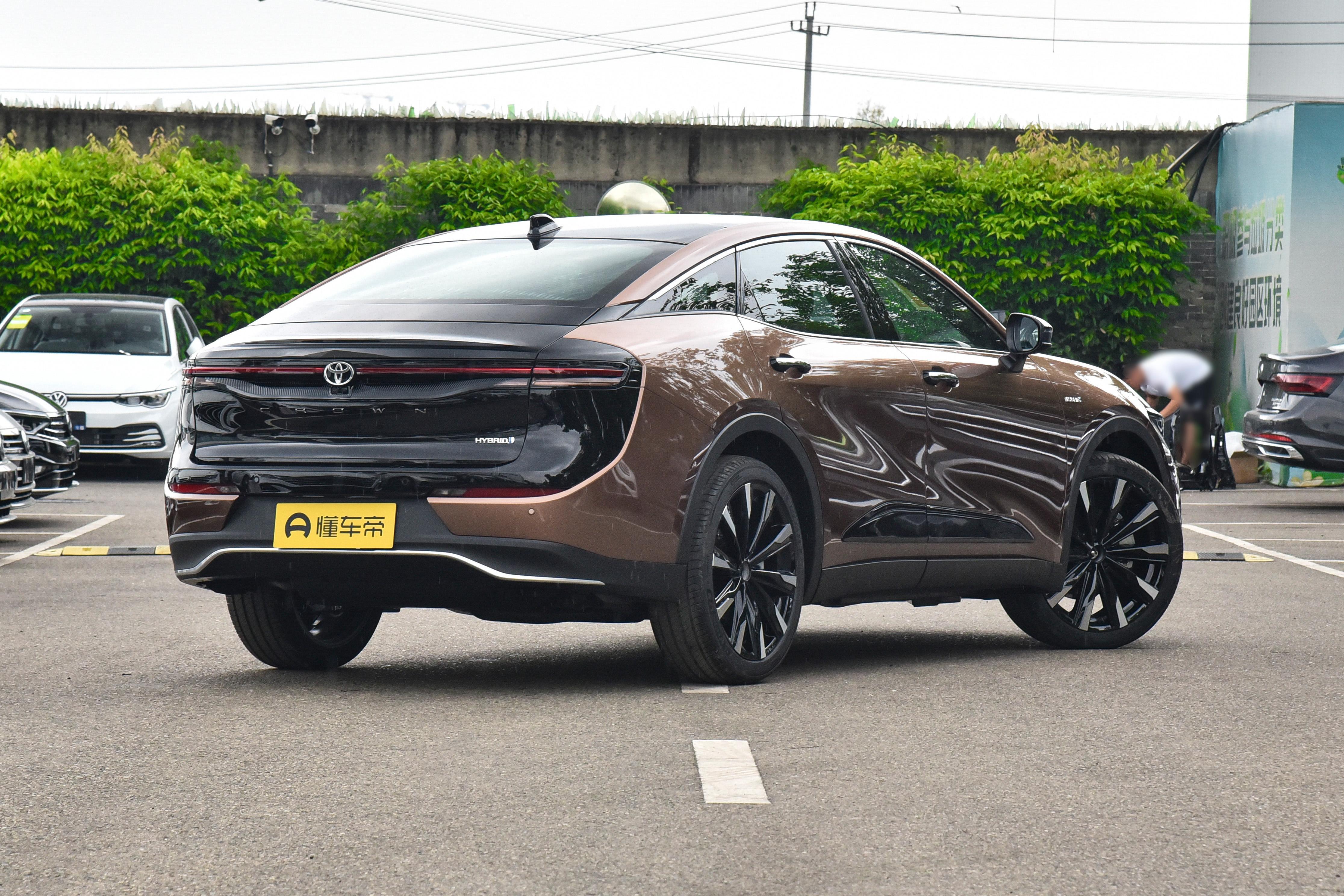 23款丰田进口皇冠sportcross钥匙套,皇冠sportcross2.4t什么变数箱