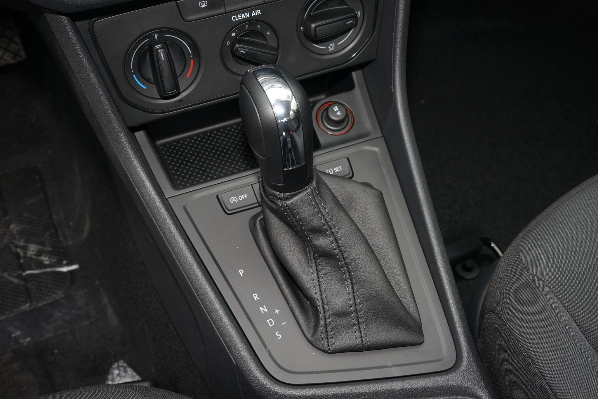 优惠大最省油的家用轿车,优惠力度大的家用车