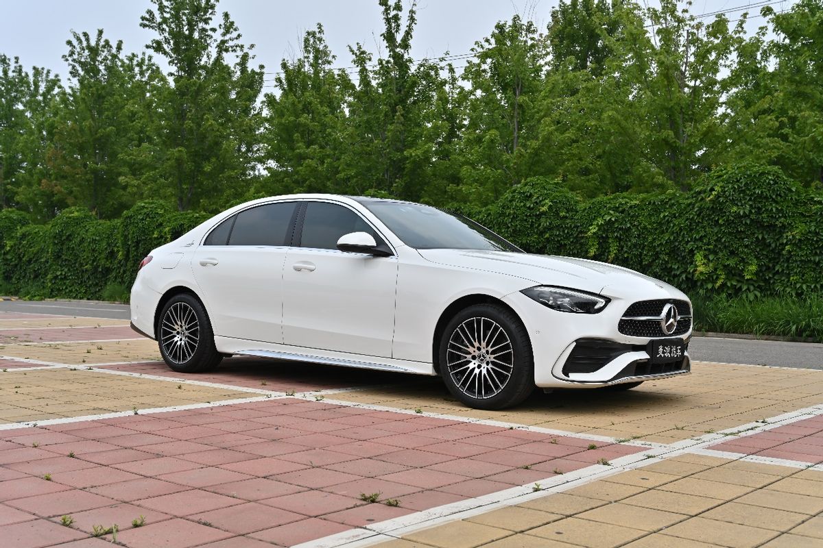 深度体验奔驰c200,详细体验奔驰c