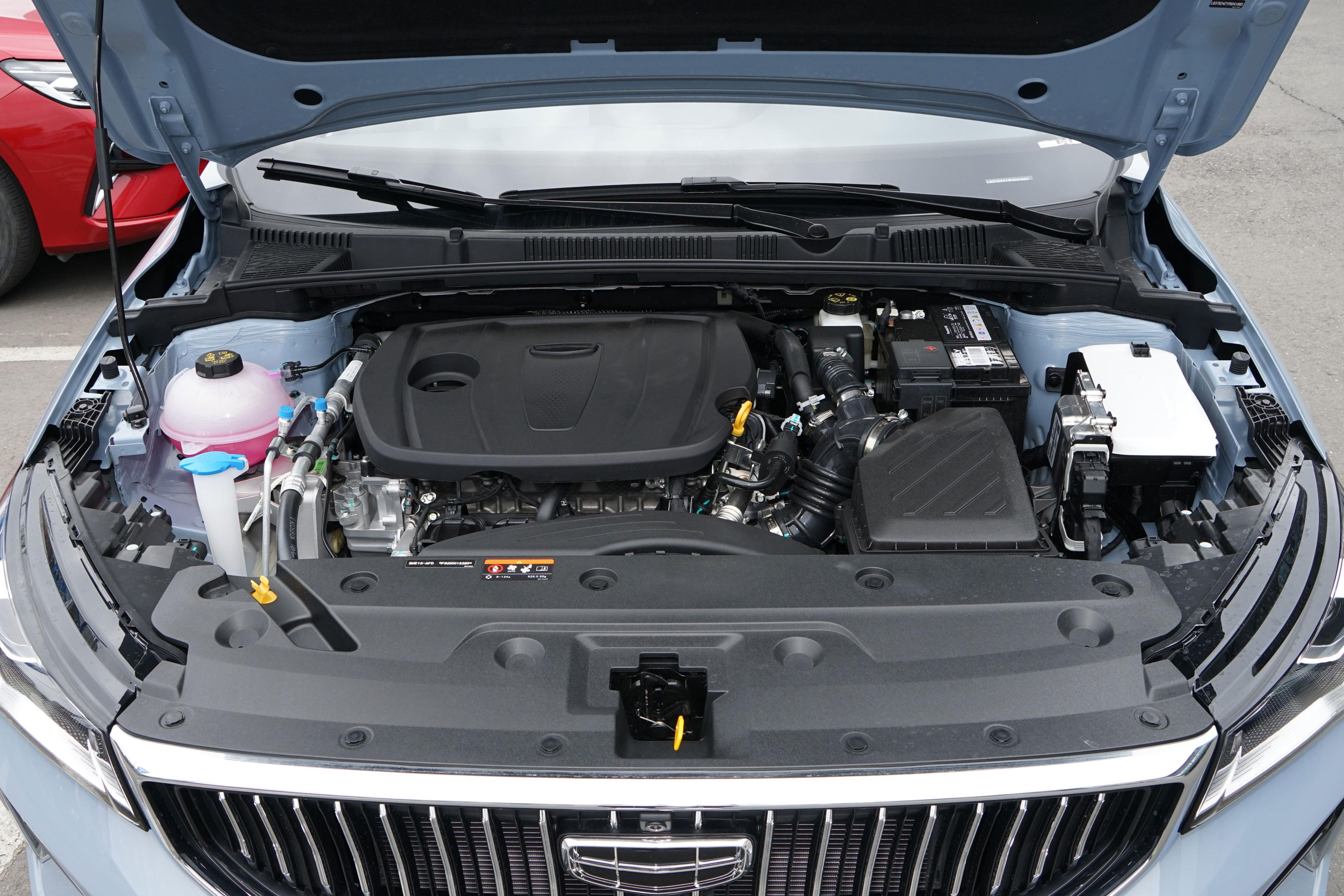 帝豪2023冠军版1.5cvt豪华保养,帝豪第四代冠军版手动豪华新车