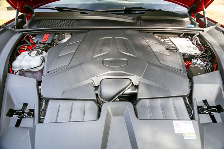 全面测评保时捷卡宴,保时捷卡宴cayennes2019试驾